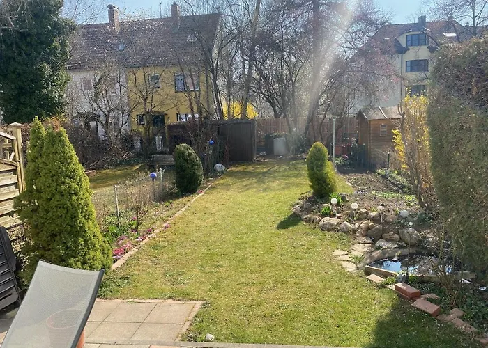 Gemuetliche Mit Geteiltem Bad, Kueche Und Garten Séjour chez l'habitant *